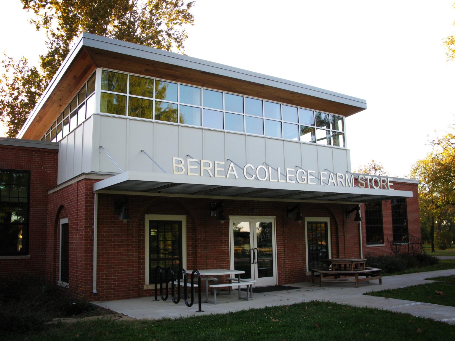 Berea College Farm Store Mapes Canopies Aluminum